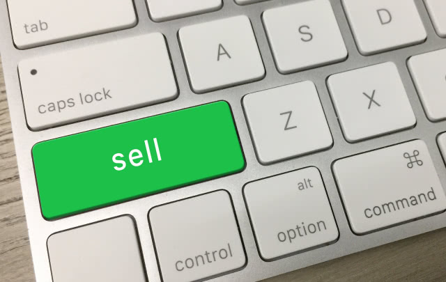 Keyboard with sell button in green